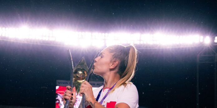 Campeã do Brasileirão, Carol Gil é convocada para amistosos da Campeã do Brasileirão, Carol Gil é convocada para amistosos da seleção