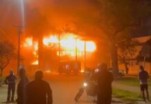 PF vai investigar incêndio na Universidade Federal de Pernambuco PF vai investigar incêndio na Universidade Federal de Pernambuco