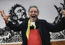 Tom Zé: o descobridor de sons completa 90 anos criando e compondo Tom Zé: o descobridor de sons completa 90 anos criando e compondo