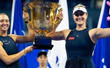 Dupla de Stefani fatura WTA 1000 de Pequim, o 5º título na temporada Dupla de Stefani fatura WTA 1000 de Pequim, o 5º título na temporada