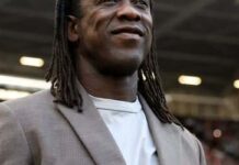Corinthians anuncia Seedorf como novo técnico até dezembro de 2027 Corinthians anuncia Seedorf como novo técnico até dezembro de 2027