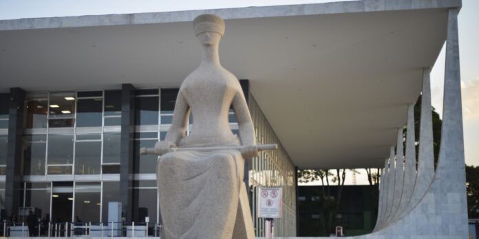 Presidente do STF e diretor-geral da PF se reúnem em Presidente do STF e diretor-geral da PF se reúnem em Brasília
