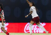 Fluminense vence Flamengo e abre vantagem na Copa do Brasil Feminina Fluminense vence Flamengo e abre vantagem na Copa do Brasil Feminina