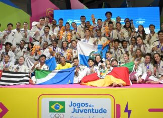 Jogos da Juventude começam nesta segunda-feira em Foz do Iguaçu Jogos da Juventude começam nesta segunda-feira em Foz do Iguaçu