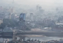 Queimadas no AM: escolas e universidades suspendem aulas em Manaus Queimadas no AM: escolas e universidades suspendem aulas em Manaus