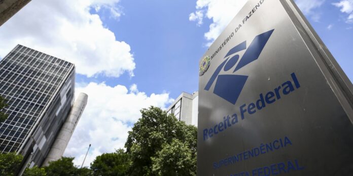 Arrecadação tem alta real de 5,62% em setembro e chega a R$ 239,4 bi