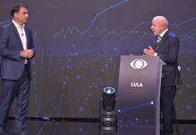 Campanha de Lula entrega documentos para abertura de sigilos Campanha de Lula entrega documentos para abertura de sigilos