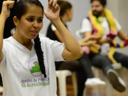 Eleitores surdos terão atendimento em libras online no 2º turno em SP Eleitores surdos terão atendimento em libras online no 2º turno em SP