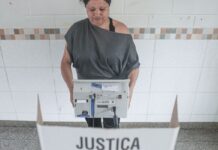 TSE verifica sistemas eleitorais e emite zerésima de urnas eletrônicas TSE verifica sistemas eleitorais e emite zerésima de urnas eletrônicas