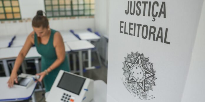Apenas seções eleitorais ainda abertas terão votação até as 19h