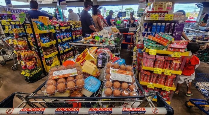 Consumo de alimentos cresce após proibição das bets no país, diz Abras
