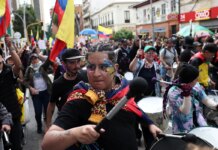 Colômbia vive protestos contra o governo de La Espriella