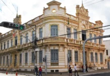 Prefeitura De Feira De Santana Foi Punida Depois De Expor Dados De Mais De Mil Pessoas, Incluindo Pessoas Com HIV