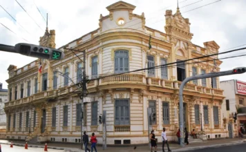 Prefeitura De Feira De Santana Foi Punida Depois De Expor Dados De Mais De Mil Pessoas, Incluindo Pessoas Com HIV