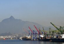 Previsão de superávit comercial de 2026 cai para US$ 84,4 bilhões